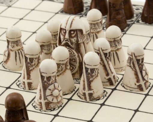 Jeu Viking - Hnefatafl - Pièces en résine & Surface de jeu en Lin